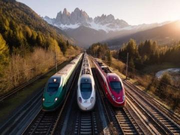 这两年一坐火车，很多人都有同样的感觉高铁越来越多，速度越来越快,其实背后