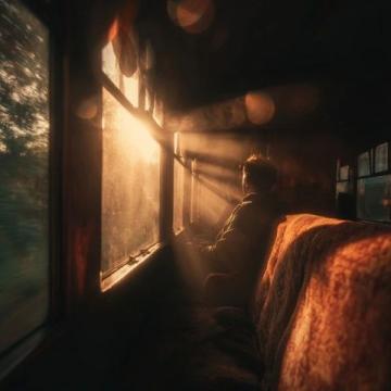 人生列车每一次离别都是成长的必经之路