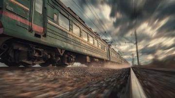 人生如列车:有人上车,也有人下车