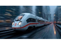 多起高铁堵门事件凸显规则意识需加强：安全与秩序的双重挑战