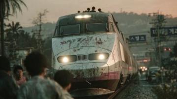 有人卧轨导致列车急刹 急刹列车