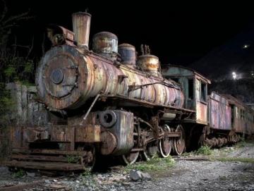 深夜里的幽灵列车传说