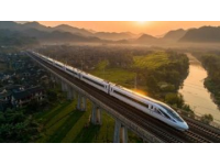 中国首张磁浮3.0列车落地 磁浮列车未来可超高速时速4000公里