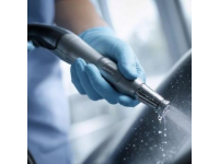 G7350高铁商务座椅被指卫生脏乱，涉事客运段通报向旅客致歉，已进行了全面保洁