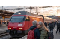 列车中途长时间停留：292分钟