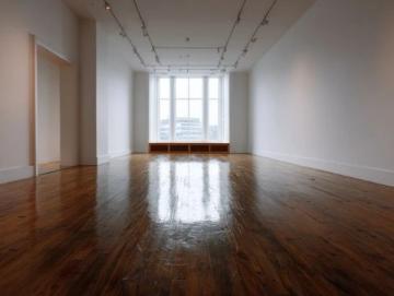 西安至杭州列车上，西北工业大学学生展现独特学习风范