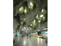 地铁直达热门景点