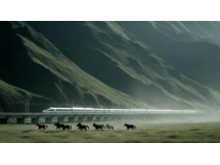 内蒙古首条时速350公里高铁开通