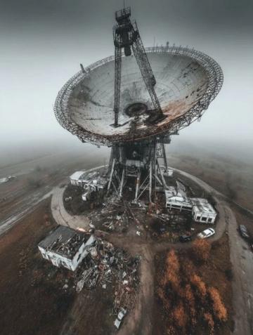 俄罗斯六大秘境：飞机火车破冰船可达的禁地奇观