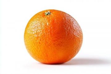 有些男性学生可能会选择在火车上或公共交通工具上专注于学习，因为这些地方相对安静且干净，可以更好地集中注意力。