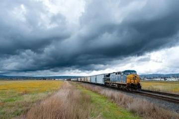 慢火车如何成为乡村振兴的核心动力?