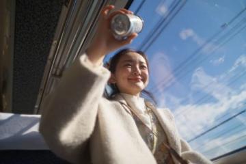 首趟“复兴号”动车开进南阳 助力春运旅客便捷返乡