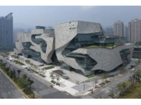 变身好奇宝宝探秘哈尔滨火车站