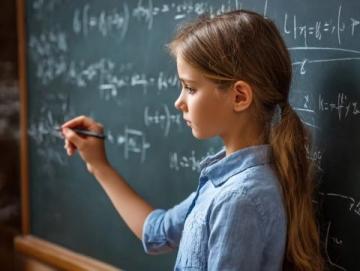 四年级数学应用题：相遇、追及、火车过桥专项练习