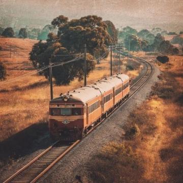 追寻旧时光：21:59重上绿皮列车，南行记忆之旅