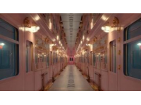 无座乘客站一等车厢被拒，列车员称须补差价才能进入