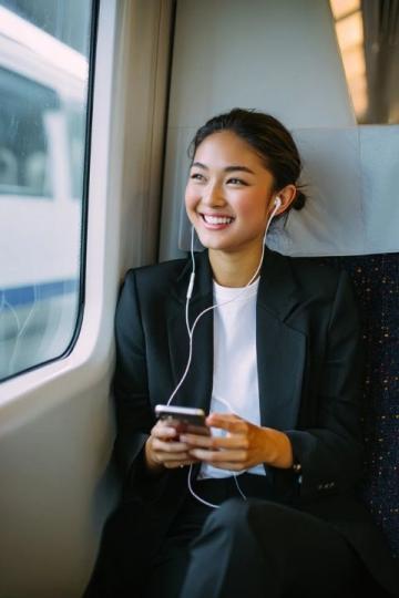 高铁乘务员的工作经历