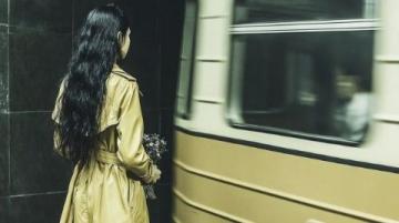 浙大毕业生铁路车厢内畅谈职业梦想：公务员上岸后，踏上档案工作新征程