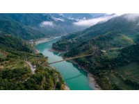 乘高铁直达吕梁，游碛口古镇赏黄河流凌、登北武当山观雪凇、吃土豆合楞子