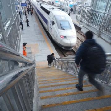 4月1日起K268次列车改湘潭始发经石长铁路运行