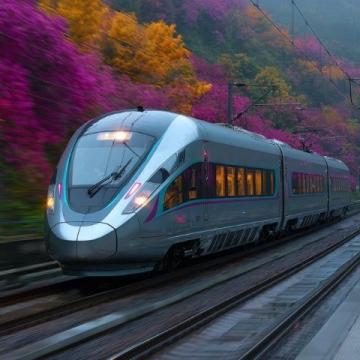 长赣高铁即将改变吉安至长沙之旅：更快更省钱的新选择