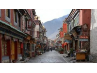 从上海硬座直达拉萨需要多少钱？详尽费用与必备物品清单