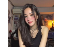 最近高铁上发生了一件暖心小事00后女孩庞博从济南坐车回青岛老家，四小时车程
