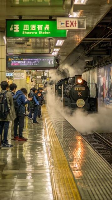 台风韦帕影响河源东站：大量列车停运通知及下午15点恢复时间指引