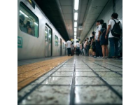 常德站列车停运最新通告：线路事故影响，旅客如何调整出行计划？