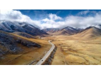 青藏铁路深度游：列车窗外，探寻高原史诗级的自然与人文交汇