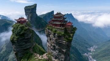 武夷山独行记:从犹豫到释放的七秒旅程与心灵觉醒