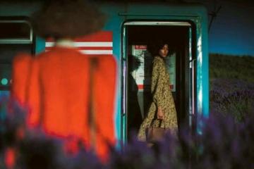 绿皮火车暖心瞬间：一位乘务员的超凡服务体验