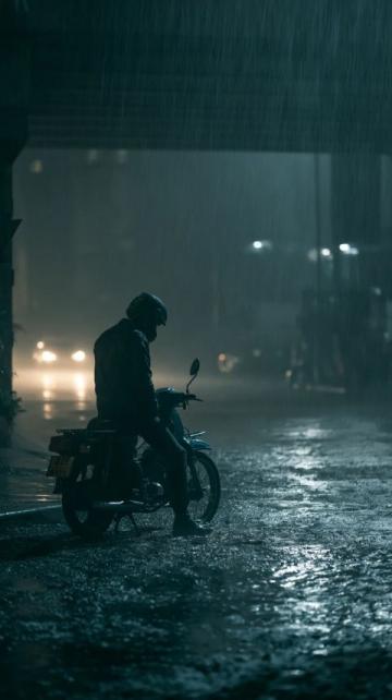 暴雨致郑州地区多趟安康列车停运及退票指南