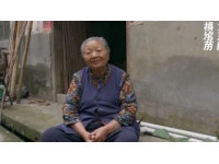 八旬老太误上火车，深圳北至北京G80列车长暖心相助