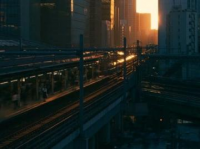 去市里火车站接母亲，往返倒五次车，路途曲折但为了家人安全值得