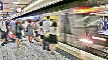 误解中的铁路车次代码:K、T、Z到底代表什么速度?
