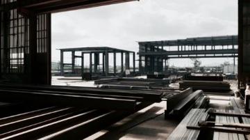 河南郑济高铁建设加速:品字形钢轨有序搬运与运输准备