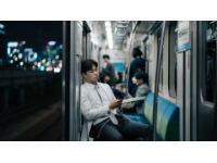 联程车票列车停运后，如何快速高效退票？详细步骤解析